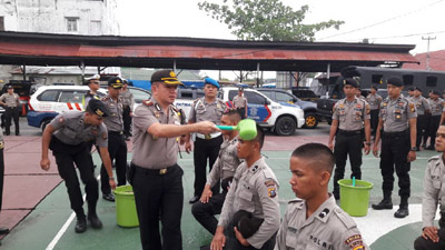 Kapolres Inhil Siram 36 Bintara Remaja